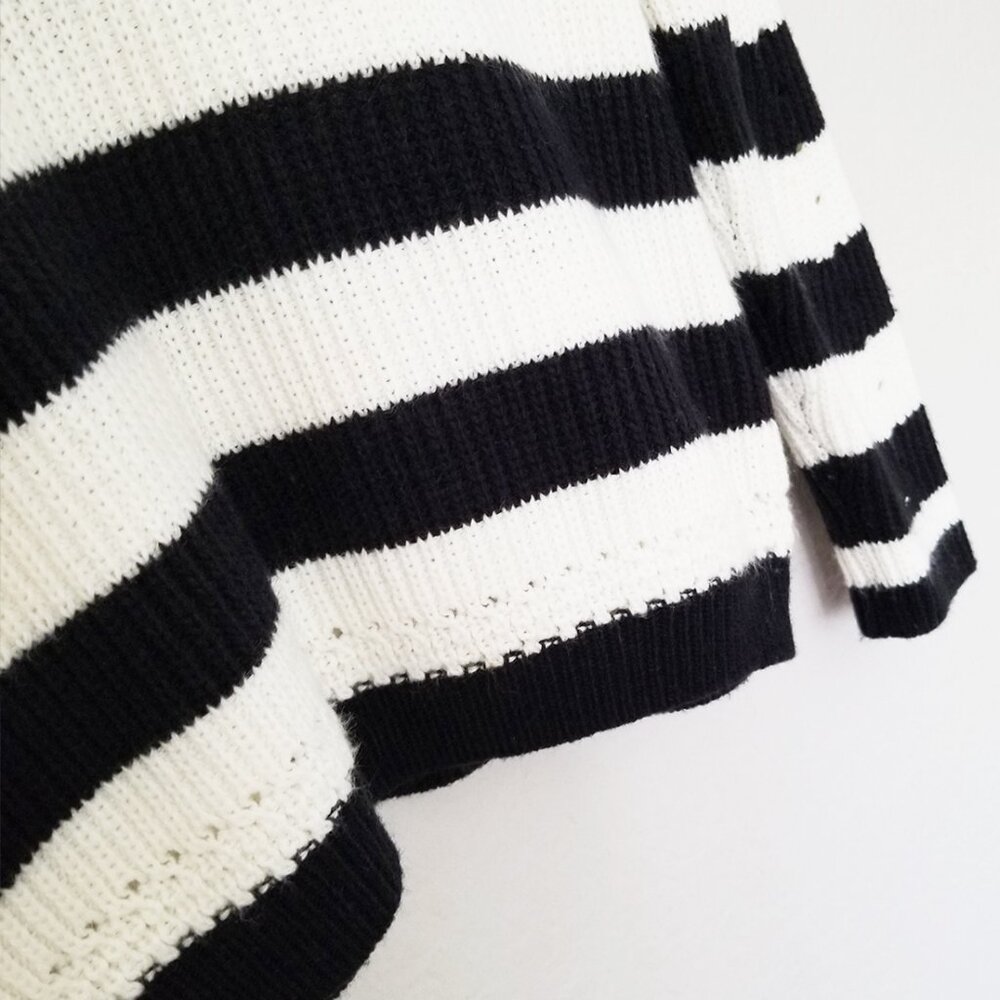 Topshop Humbug Ruffle Striped Knit Sweater Size 8 Black White Romantic Parisian - Picture 13 of 15